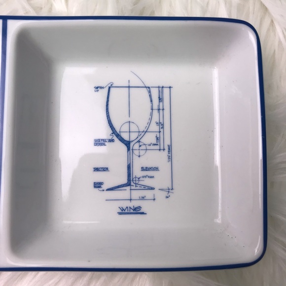 Signature Porcelain Martini Wine Compartment Tray - Picture 4 of 8